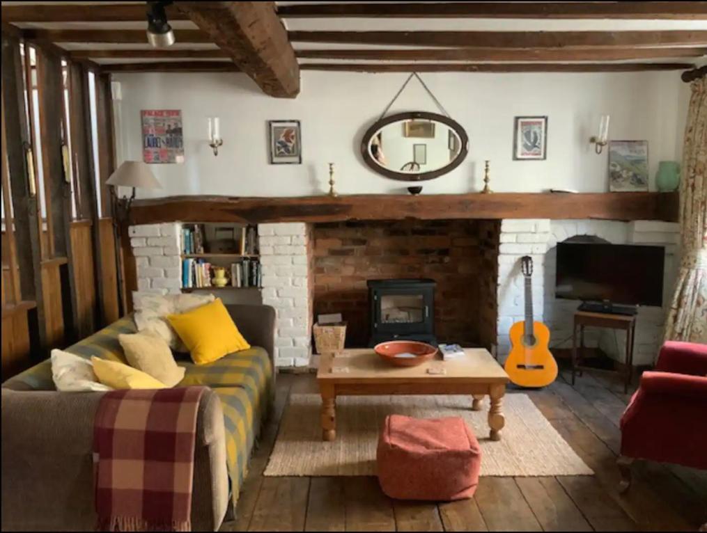 Pass The Keys Magical Period House In The Heart Of Ludlow Esterno foto